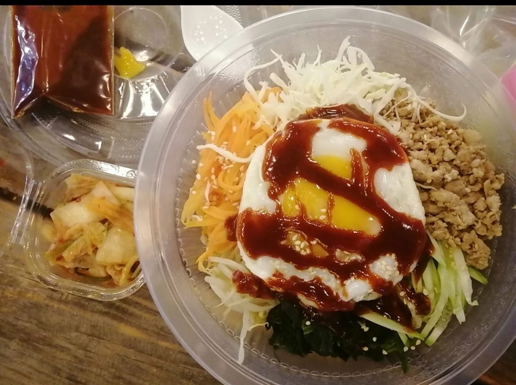 忍者マーケット　韓国料理　アマタナコン